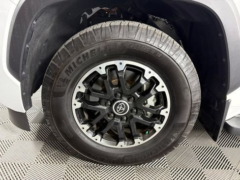 Used 2024 Toyota Sequoia TRD Pro AWD/4WD image 9