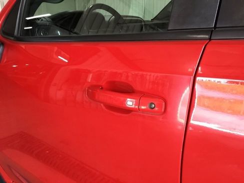 Used 2019 Chevrolet Silverado 1500 LT w/ All-Star Edition image 13