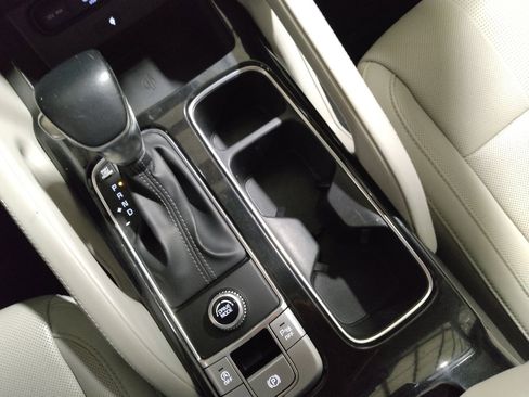 Used 2021 Kia Telluride EX w/ EX Premium Package image 26