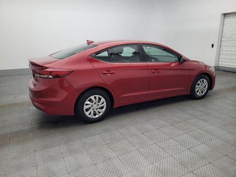 Used 2017 Hyundai Elantra SE image 10
