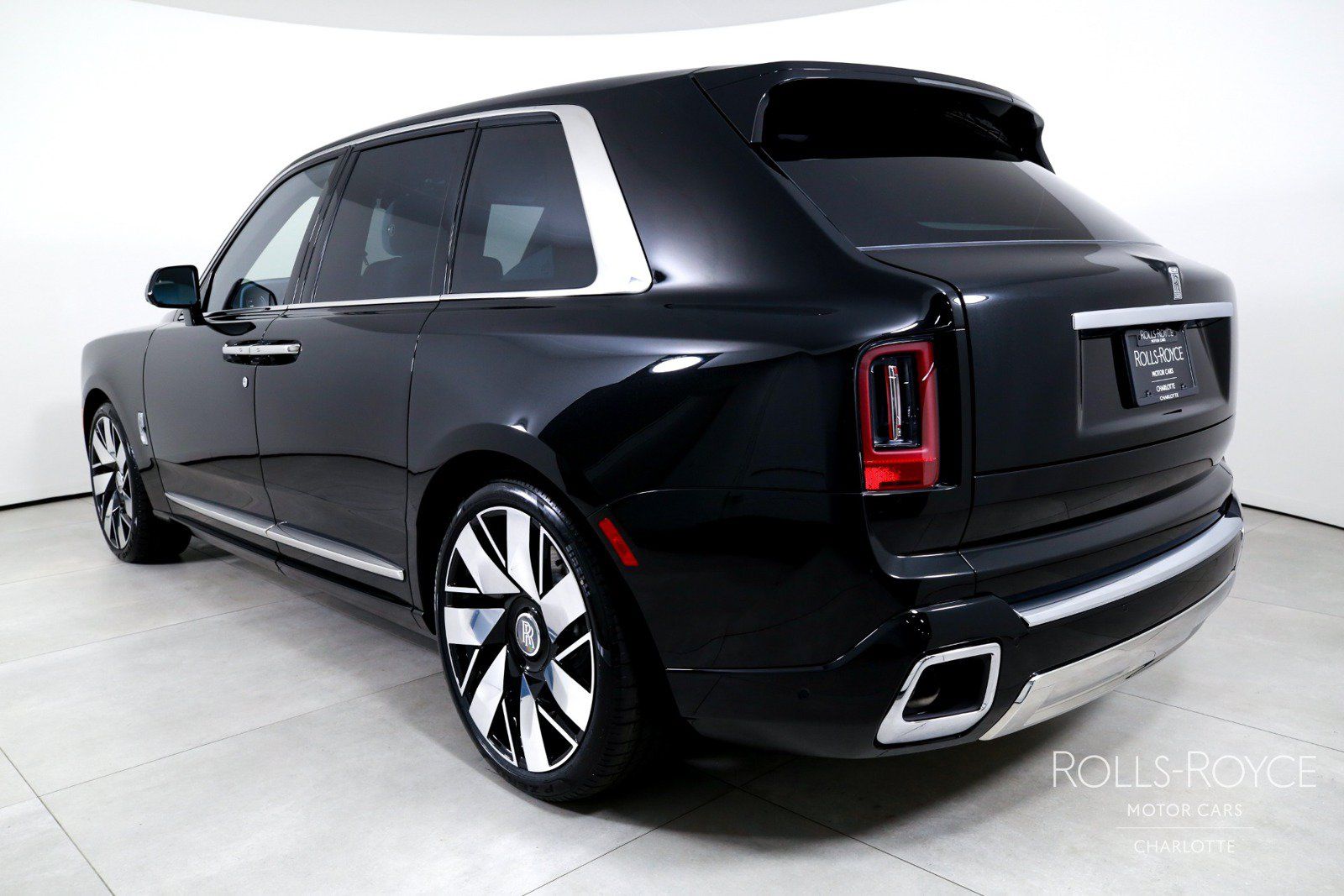 New 2027 Rolls-Royce Cullinan AWD/4WD image 8