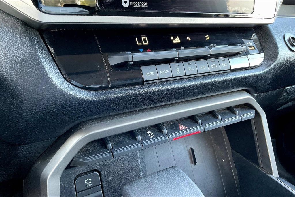 Used 2023 Toyota Tundra SR5 w/ SR5 Convenience Package RWD image 16