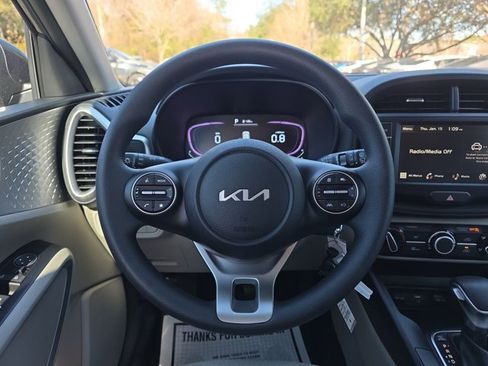 New 2025 Kia Soul LX image 11