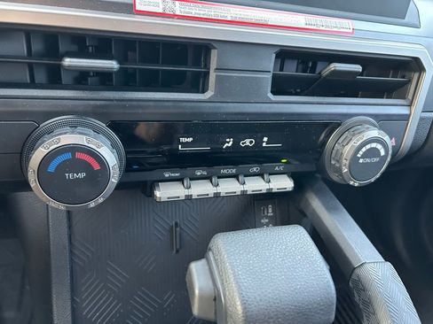 Used 2025 Toyota 4Runner SR5 image 25