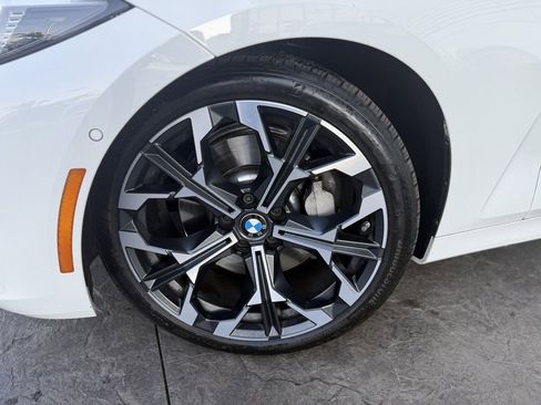 Used 2025 BMW 430i Coupe w/ Convenience Package image 5