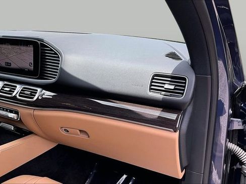 Certified 2025 Mercedes-Benz GLE 450e 4MATIC image 29