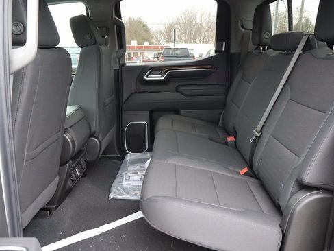 New 2026 Chevrolet Silverado 1500 LT w/ All Star Edition Plus AWD/4WD image 17