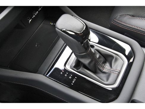 Certified 2025 Subaru Forester Touring AWD/4WD image 25