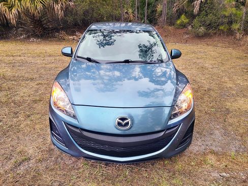 Used 2010 MAZDA MAZDA3 i Sport image 2