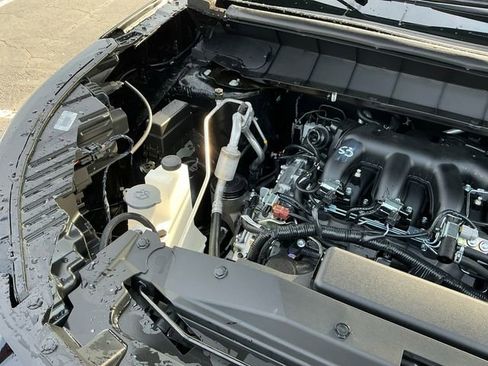 New 2026 Nissan Pathfinder Platinum image 21