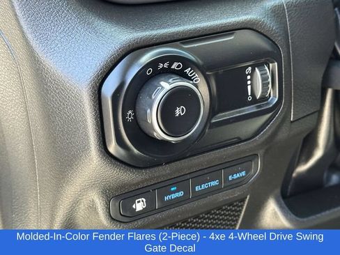 Used 2023 Jeep Wrangler Unlimited w/ Cold Weather Group AWD/4WD image 15