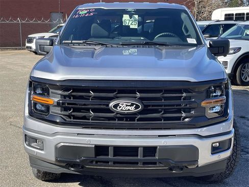 New 2025 Ford F150 XLT w/ Equipment Group 302A MID image 8