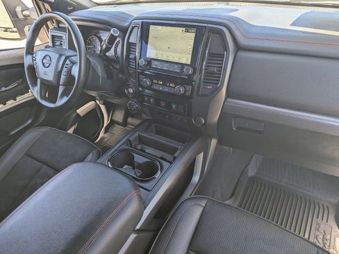 Certified 2024 Nissan Titan PRO-4X AWD/4WD image 13