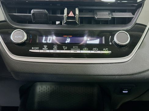 Used 2023 Toyota Corolla LE image 22