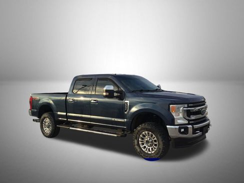 Used 2020 Ford F250 XLT w/ XLT Premium Package image 2
