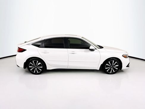 Certified 2024 Honda Civic EX-L image 4