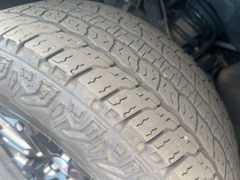 Used 2023 GMC Canyon Elevation w/ Convenience Package image 7