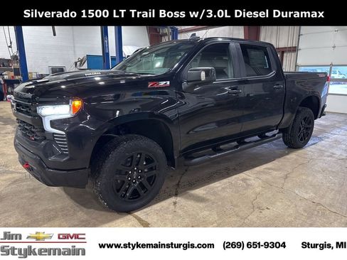 New 2026 Chevrolet Silverado 1500 LT Trail Boss w/ LT Trail Boss Premium Package AWD/4WD image 1