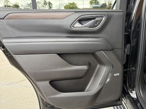 Used 2022 Chevrolet Tahoe High Country image 21