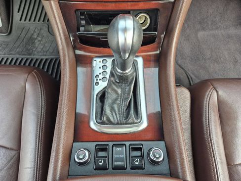 Used 2016 INFINITI QX50 2WD w/ Deluxe Touring Package image 24