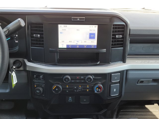 New 2027 Ford F350 XL w/ XL Chrome Package AWD/4WD image 14