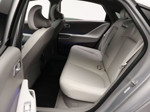 Used 2025 Hyundai Ioniq 6 Limited RWD image 19