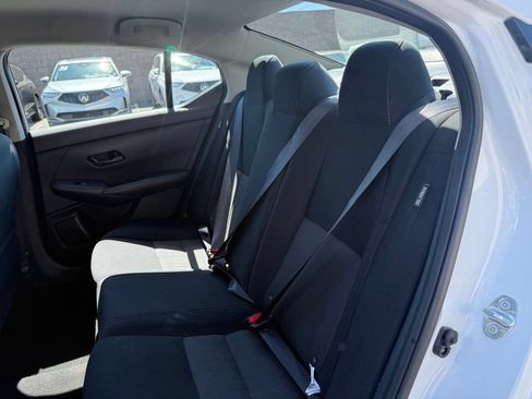 Used 2024 Nissan Sentra SV FWD image 13