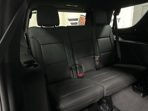 Used 2024 Chevrolet Tahoe LT w/ LT Signature Package image 35