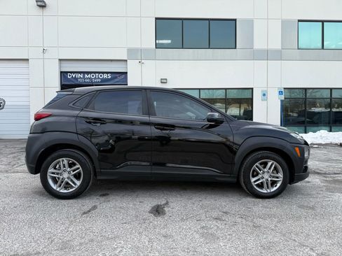Used 2018 Hyundai Kona SE image 3
