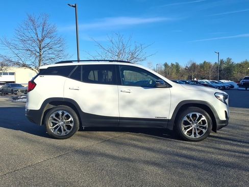 Used 2020 GMC Terrain SLT w/ Preferred Package image 4