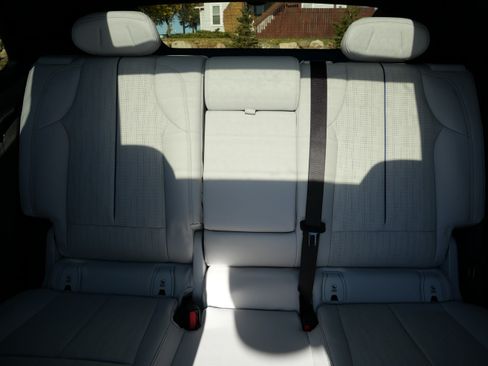 Used 2026 Cadillac Lyriq Premium Sport w/ LPO, Floor Liner Package AWD/4WD image 11