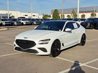 Used 2022 Genesis G70 3.3T video 2