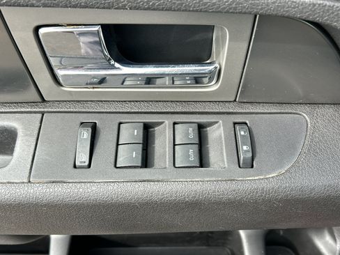 Used 2014 Ford F150 FX4 w/ Equipment Group 402A Luxury AWD/4WD image 16