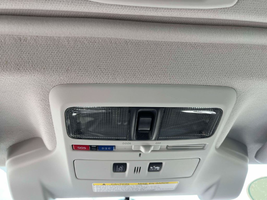 Used 2018 Subaru Forester 2.5i Touring AWD/4WD image 25
