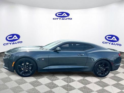 Used 2022 Chevrolet Camaro LT w/ Technology Package RWD image 8