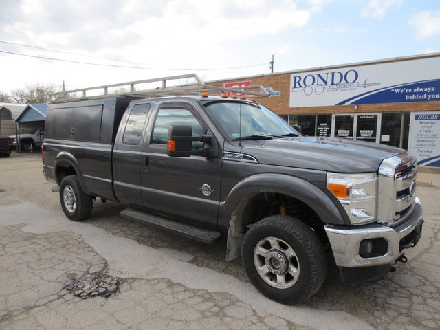 Used 2016 Ford F250 XLT w/ XLT Value Package AWD/4WD image 2