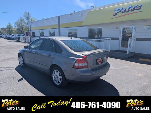 Used 2004 Volvo S40 T5 FWD image 2