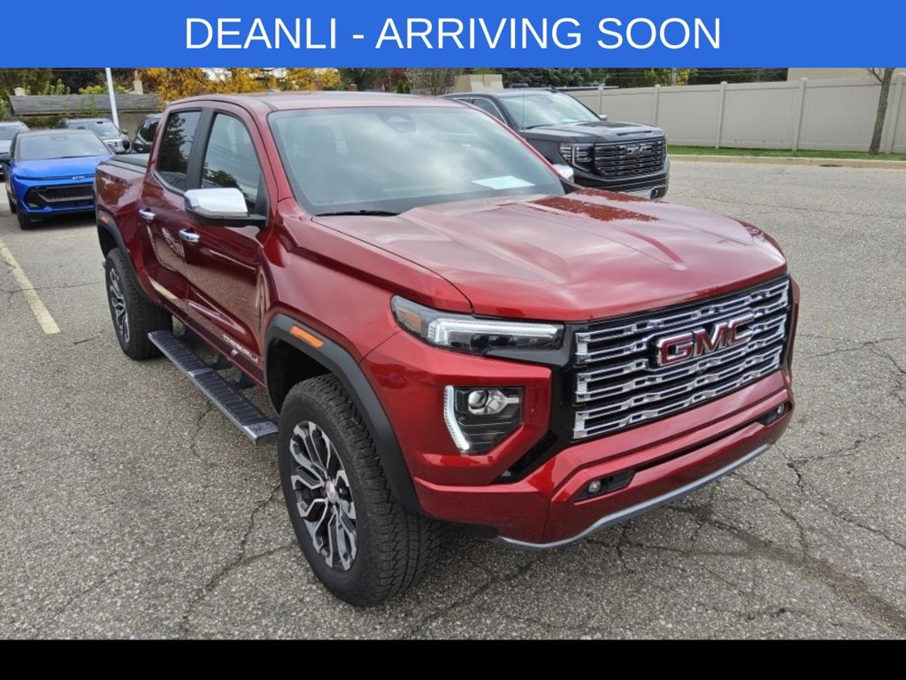 Used 2026 GMC Canyon Denali AWD/4WD image 1
