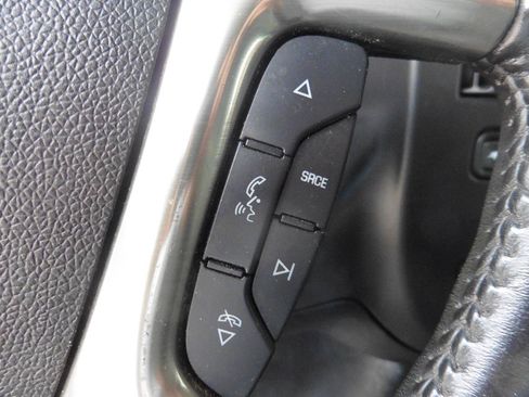 Used 2019 Chevrolet Express 2500 w/ Driver Convenience Package RWD image 9
