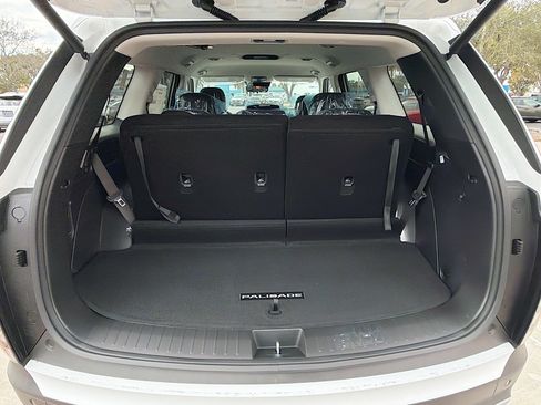 New 2026 Hyundai Palisade SE FWD image 12