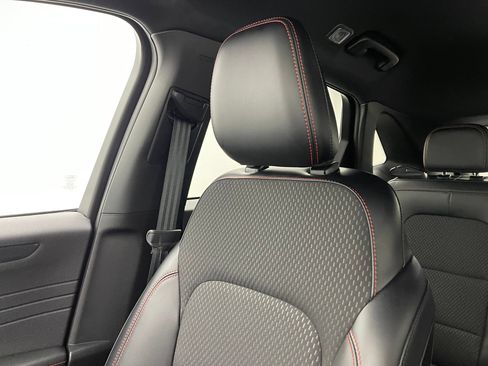 Used 2024 Ford Escape ST-Line w/ Tech Pack #1 AWD/4WD image 40