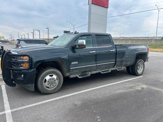 Used 2019 Chevrolet Silverado 3500 High Country w/ Duramax Plus Package AWD/4WD video 1