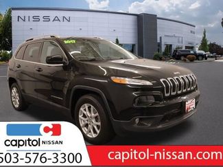 Used 2017 Jeep Cherokee Latitude w/ Comfort/Convenience Group AWD/4WD 360° Tour