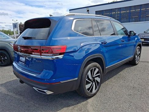 New 2026 Volkswagen Atlas SEL image 4