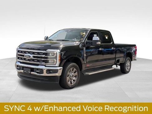 Certified 2023 Ford F250 Lariat w/ Chrome Package image 10