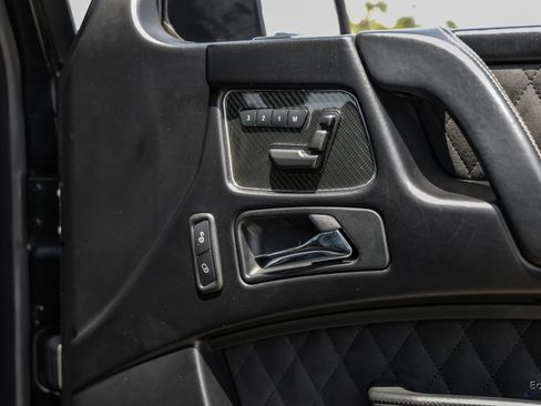 Used 2017 Mercedes-Benz G 550 Squared image 90