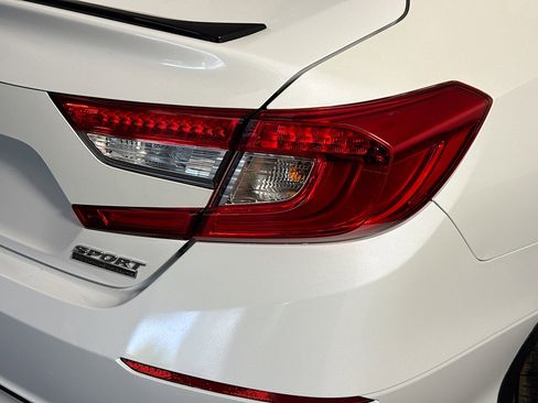 Used 2022 Honda Accord Sport Special Edition image 34