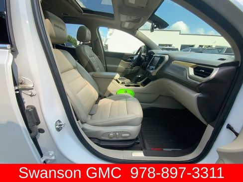 Certified 2019 GMC Acadia Denali w/ Technology Package AWD/4WD image 29