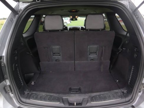 Used 2016 Dodge Durango Limited w/ Nav & Power Liftgate Group AWD/4WD image 16