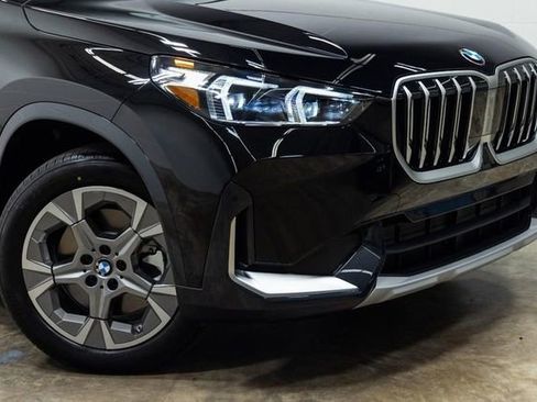 Certified 2025 BMW X1 xDrive28i w/ Convenience Package AWD/4WD image 5